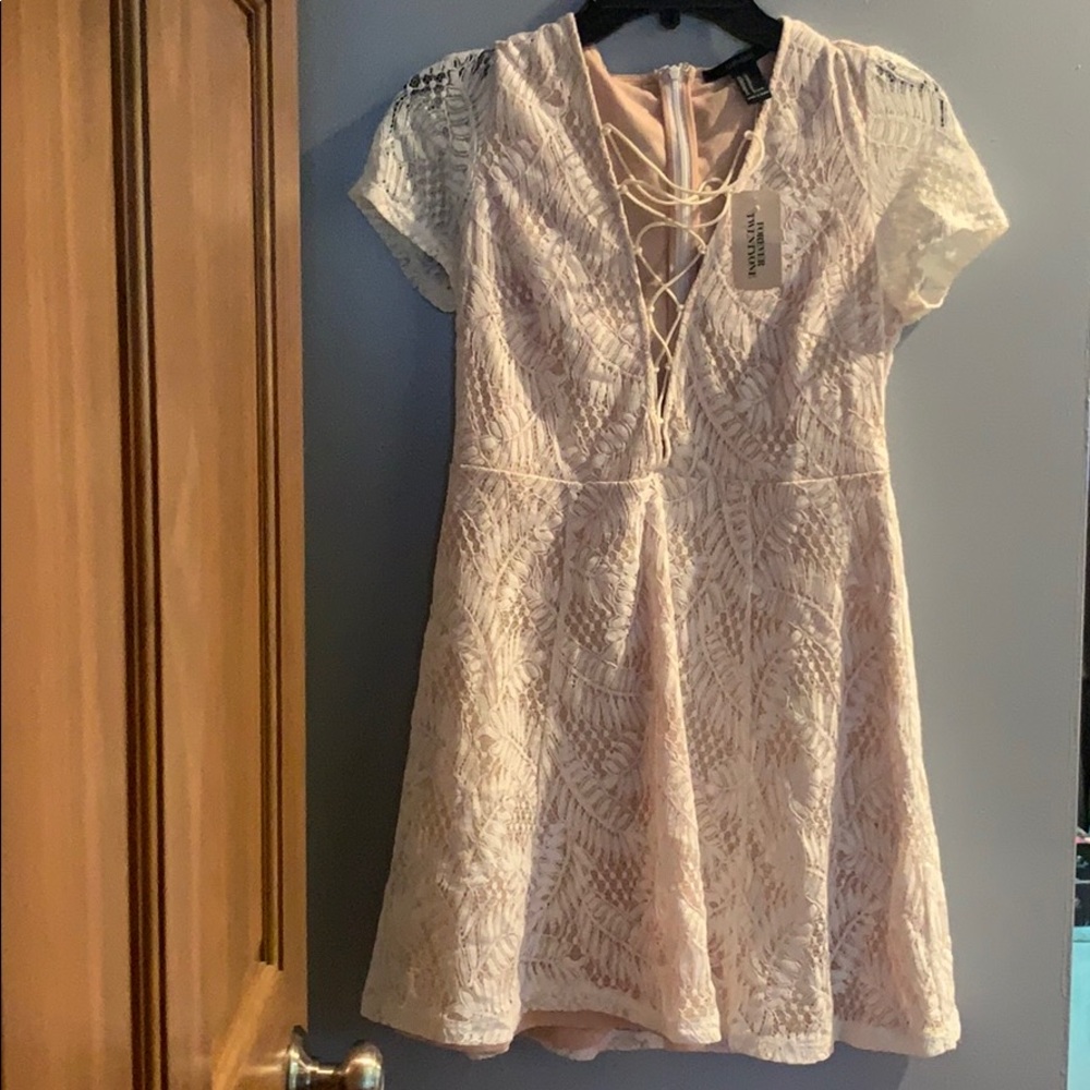 Forever 21 lace dress